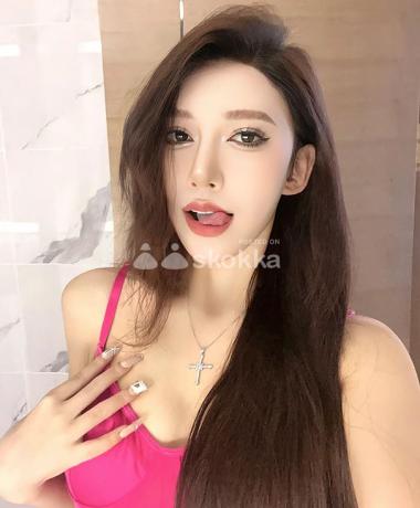 36E Natural BOOBS Girl From Singapore 23yrs Abby